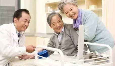 科技助力健康新生活，超六成中老年人經歷慢性病疼痛如何應對？