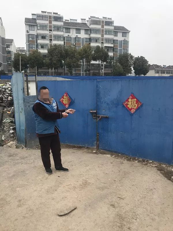 小區隔壁挖洞疑偷電，觀點論述