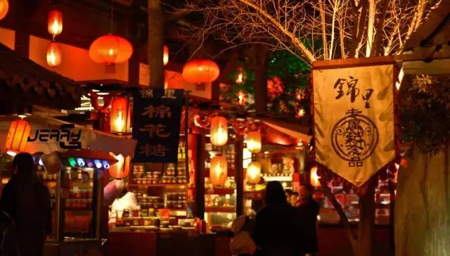 成都高中排名最新版揭秘與小巷特色小店探秘之旅！