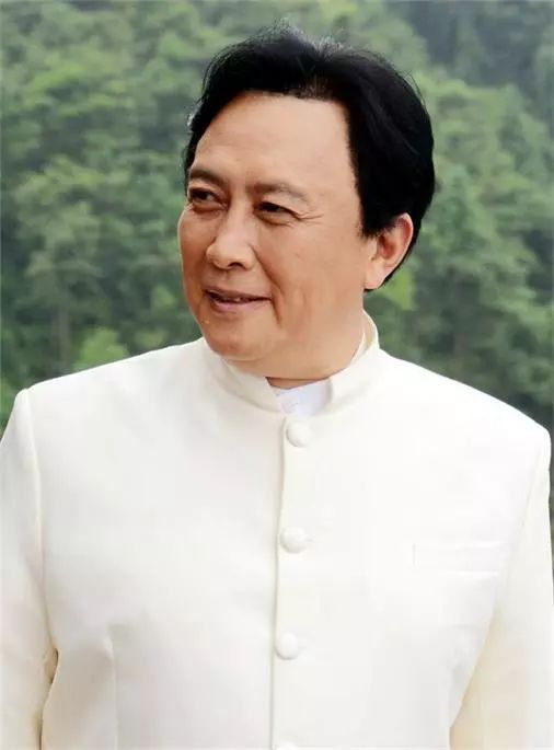 唐國強最新電視劇聚焦，家的溫馨與友情的深度之旅