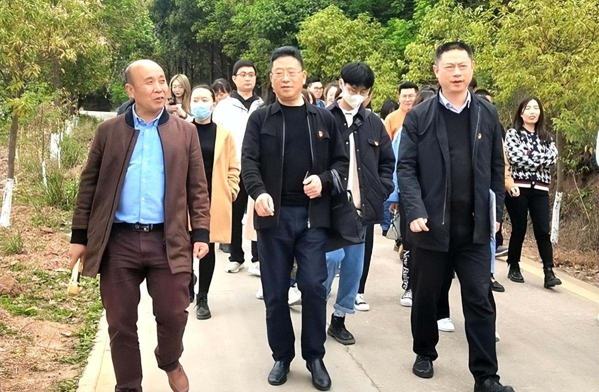 四面刨最新招聘信息，開啟您的職業新篇章