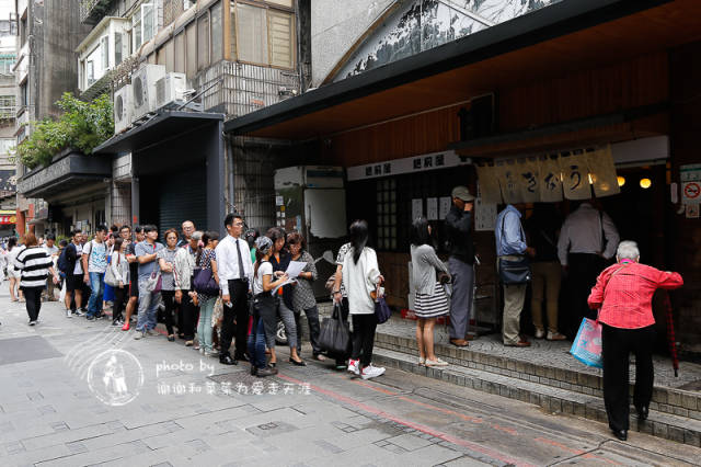 河南參戰老兵最新消息與小巷特色小店的故事